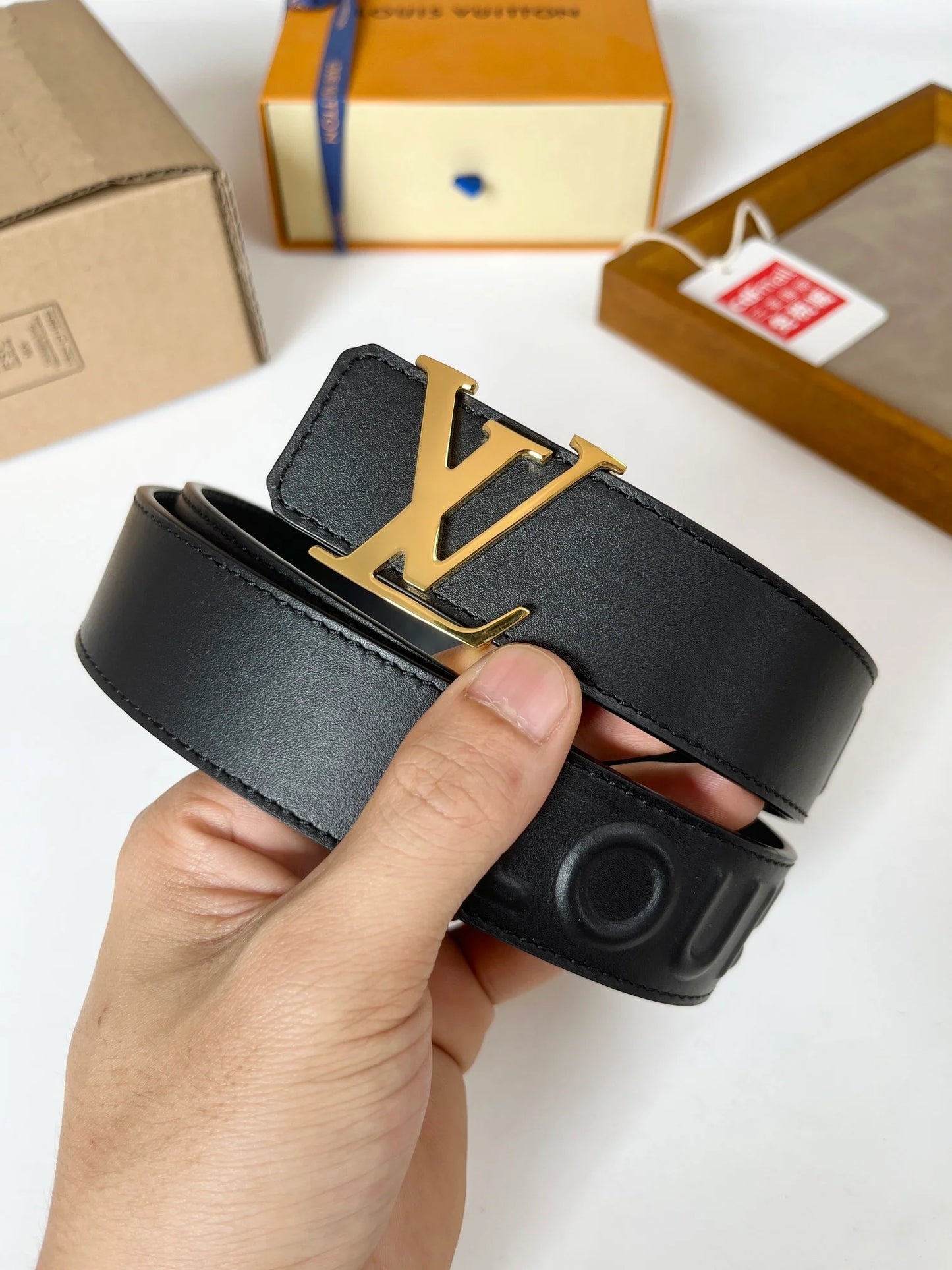 LV BELT
