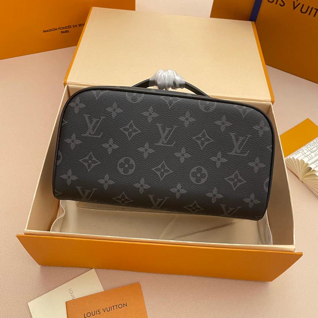 LV CLUTCH