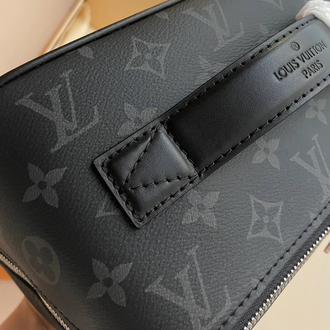 LV CLUTCH