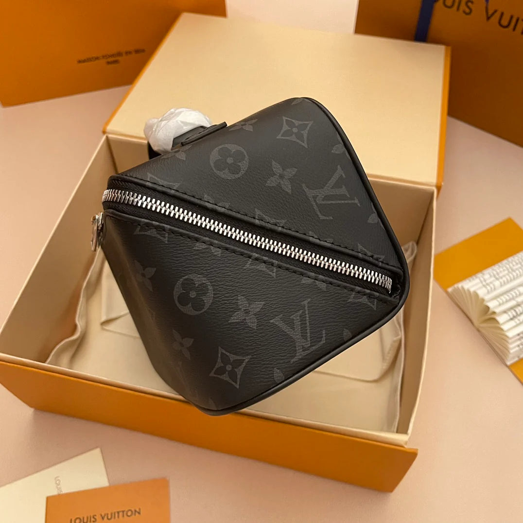 LV CLUTCH