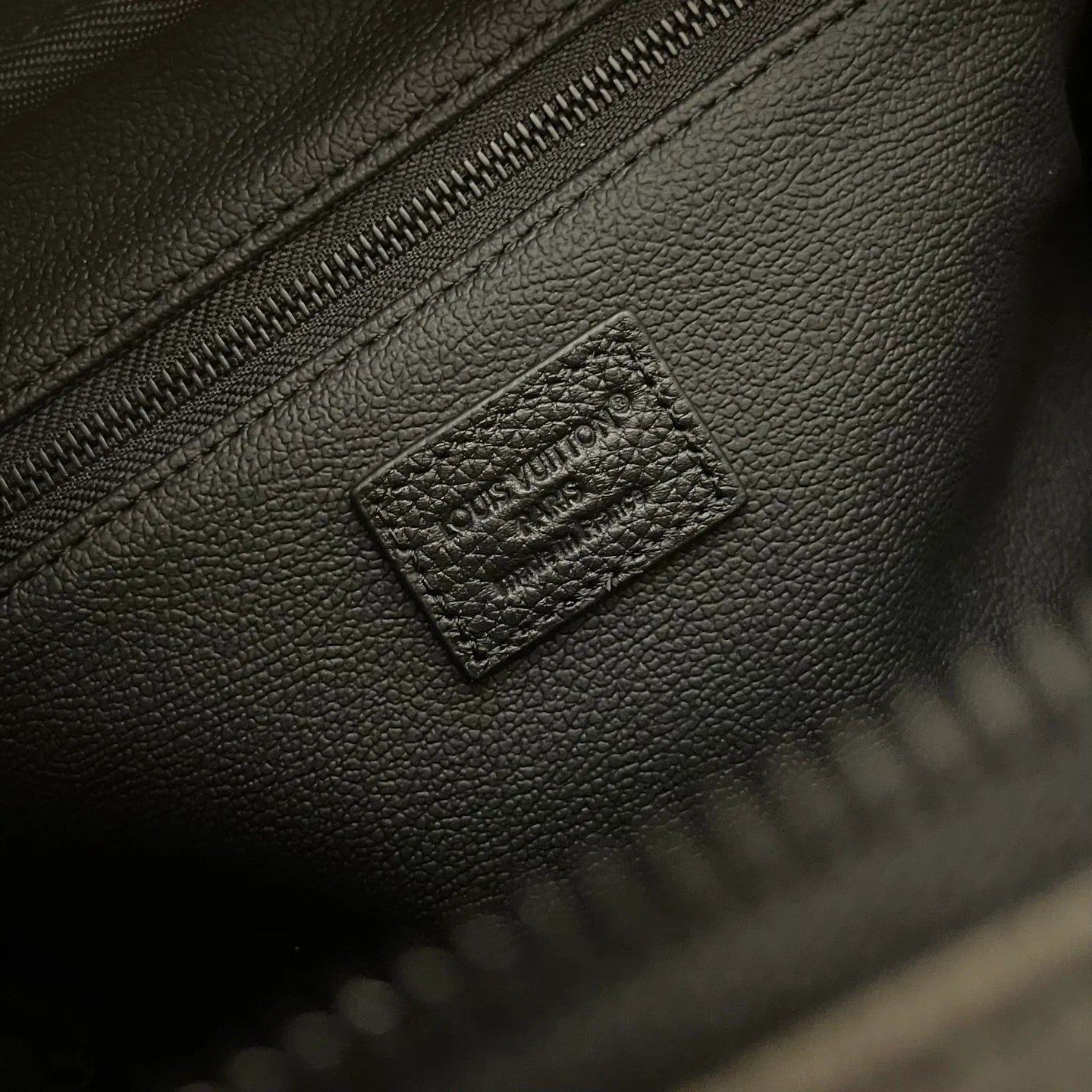 LV CLUTCH