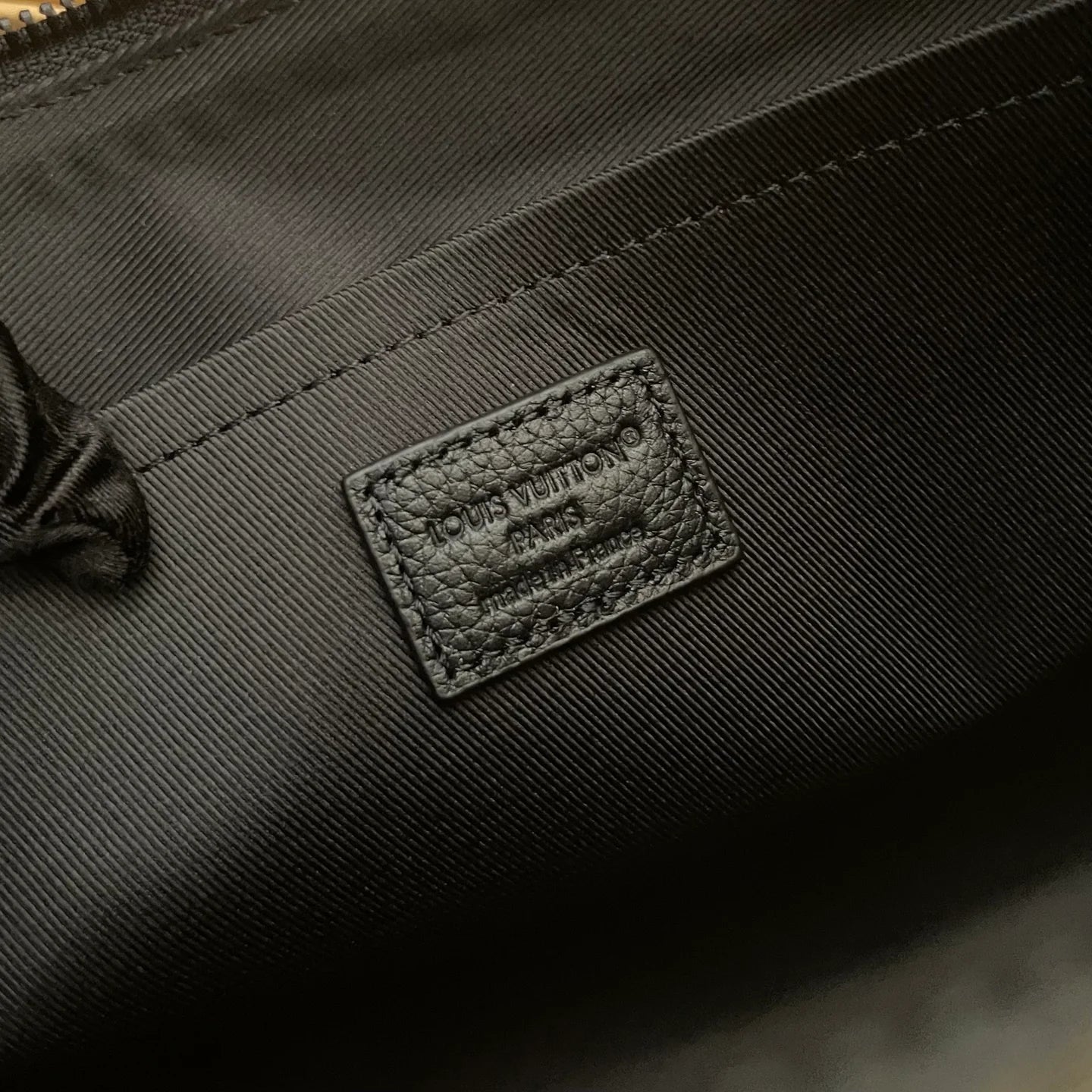 LV CLUTCH