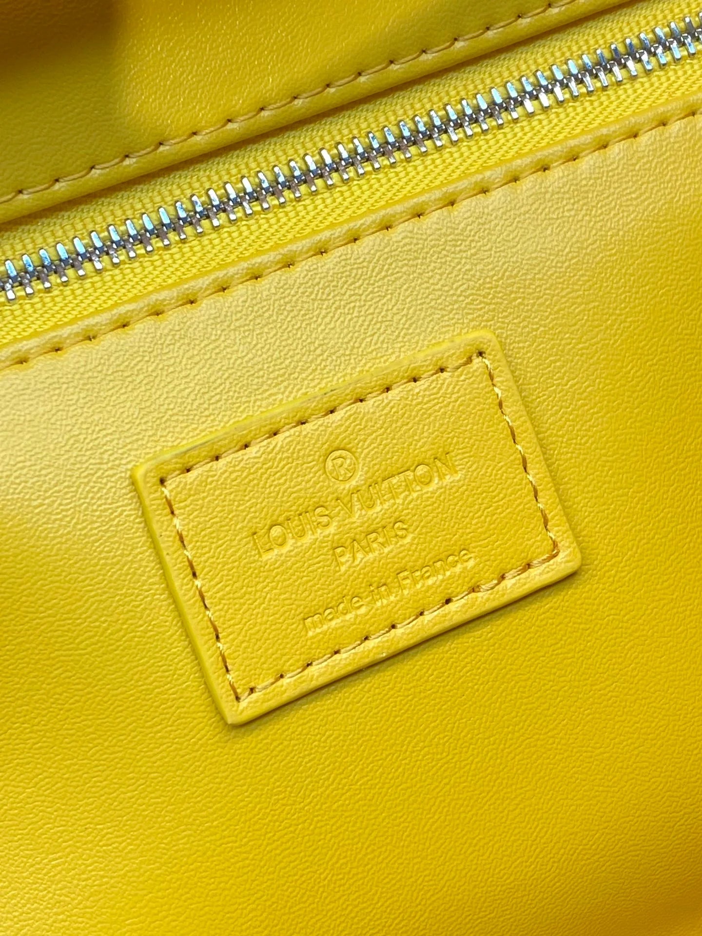 LV CLUTCH