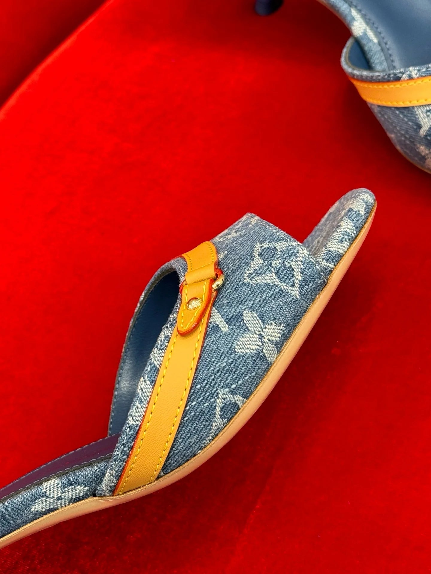 LV HEELS