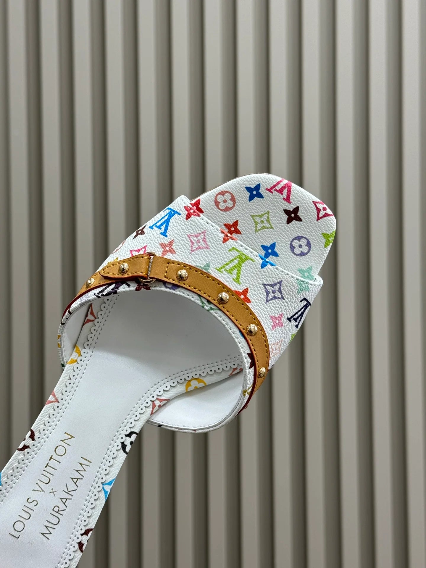 LV HEELS