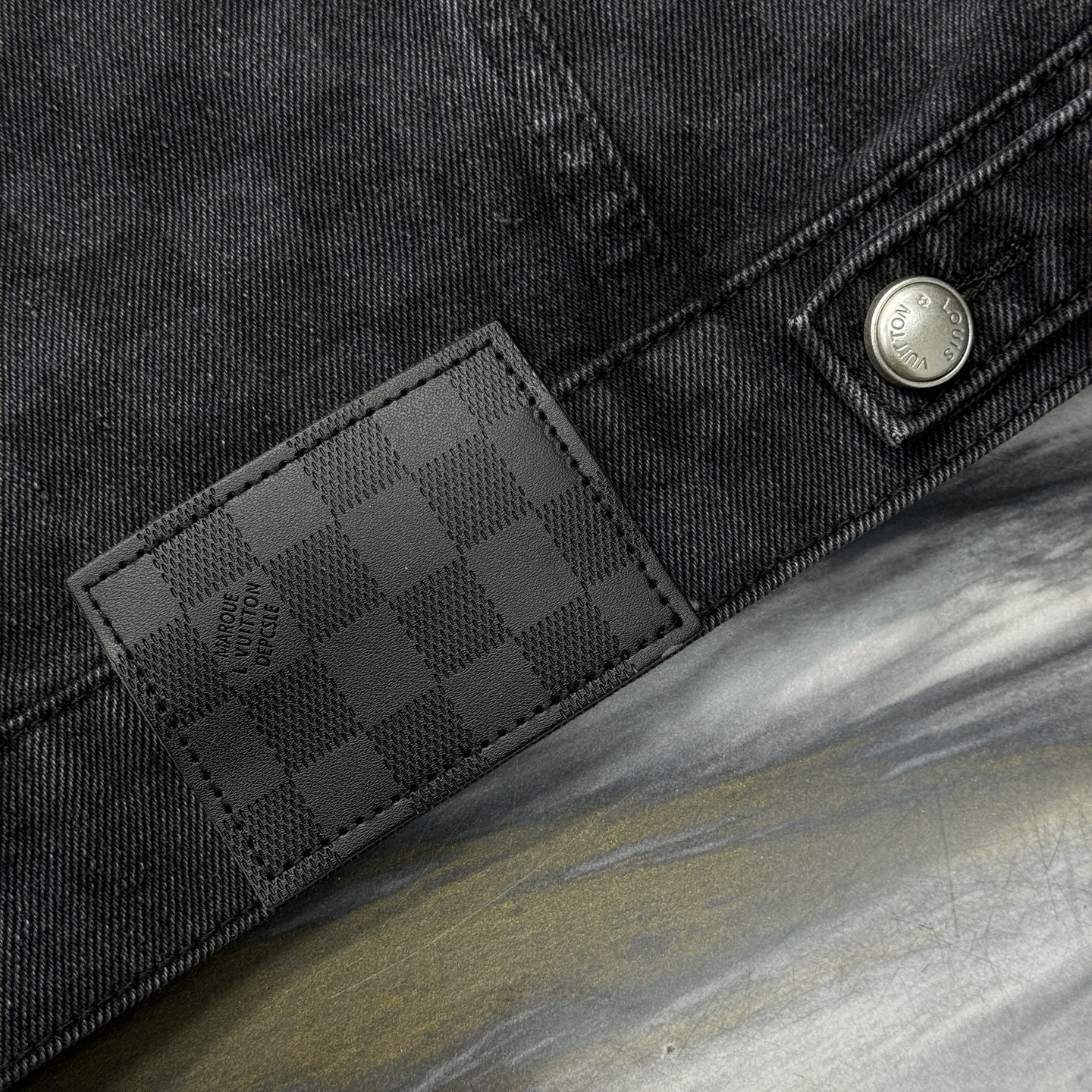 LV JACKET