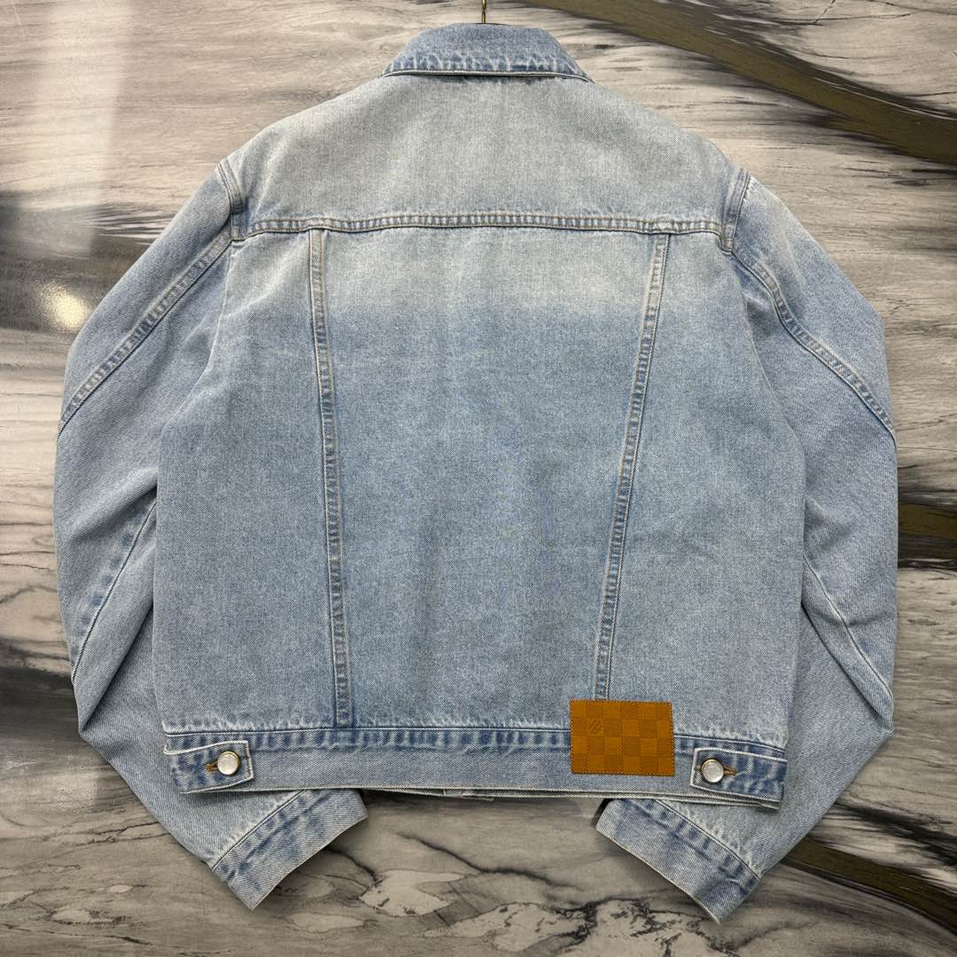 LV JACKET