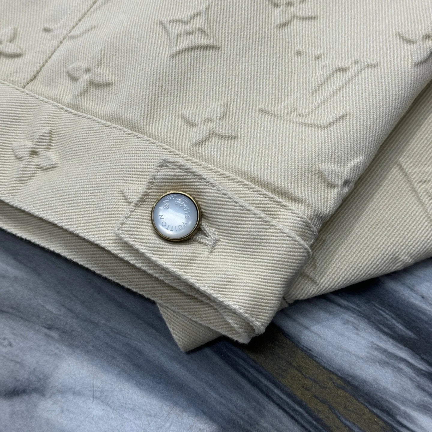 LV JACKET