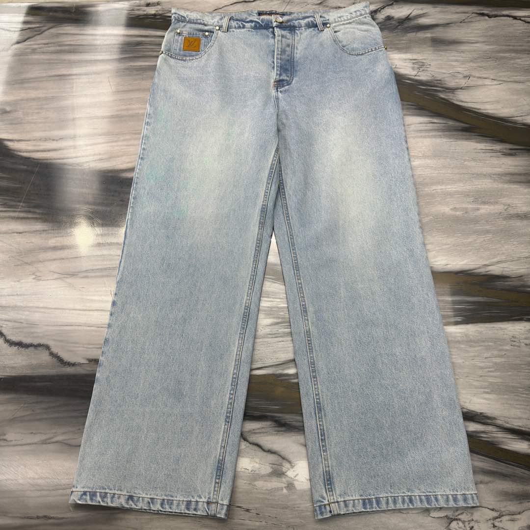 LV JEANS