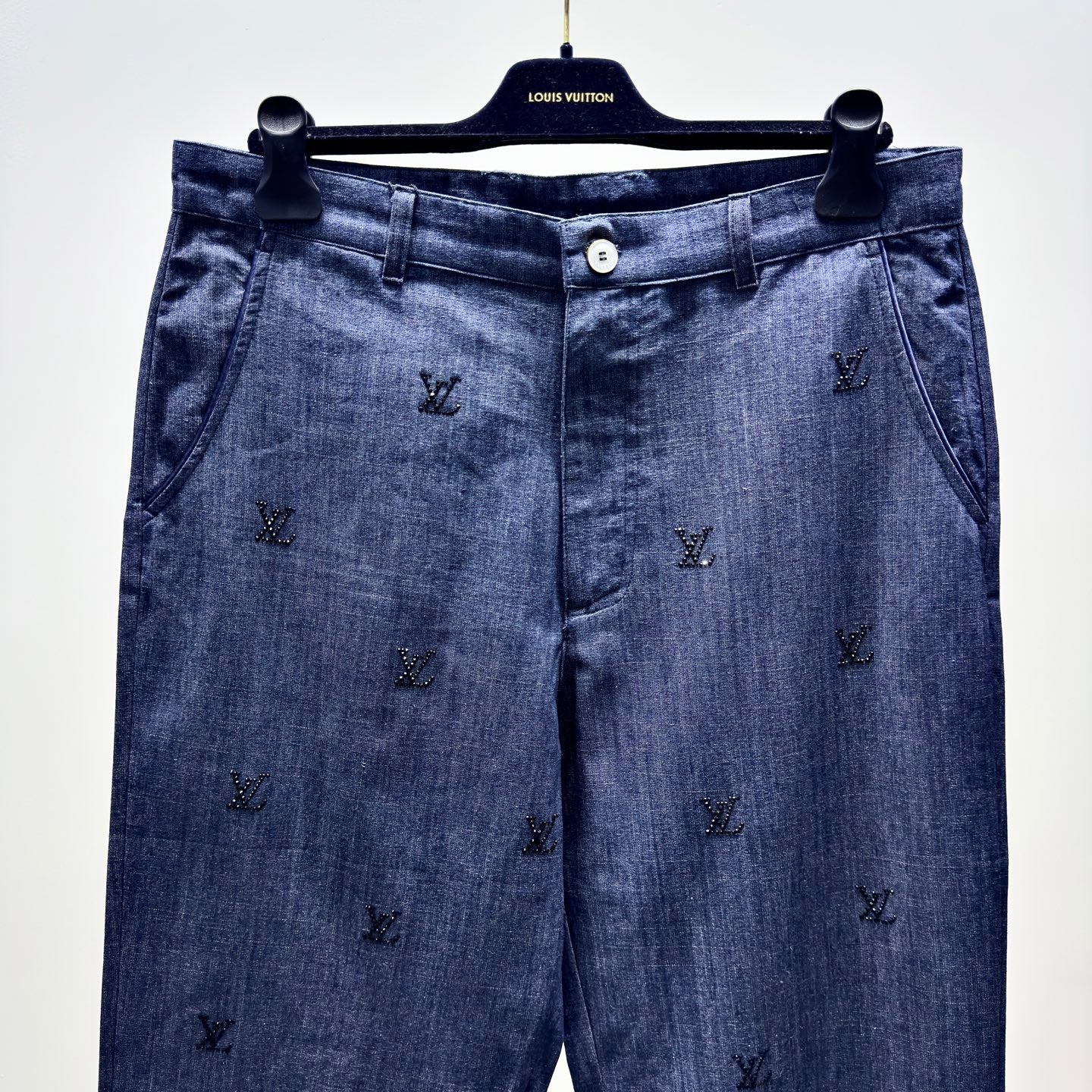 LV JEANS