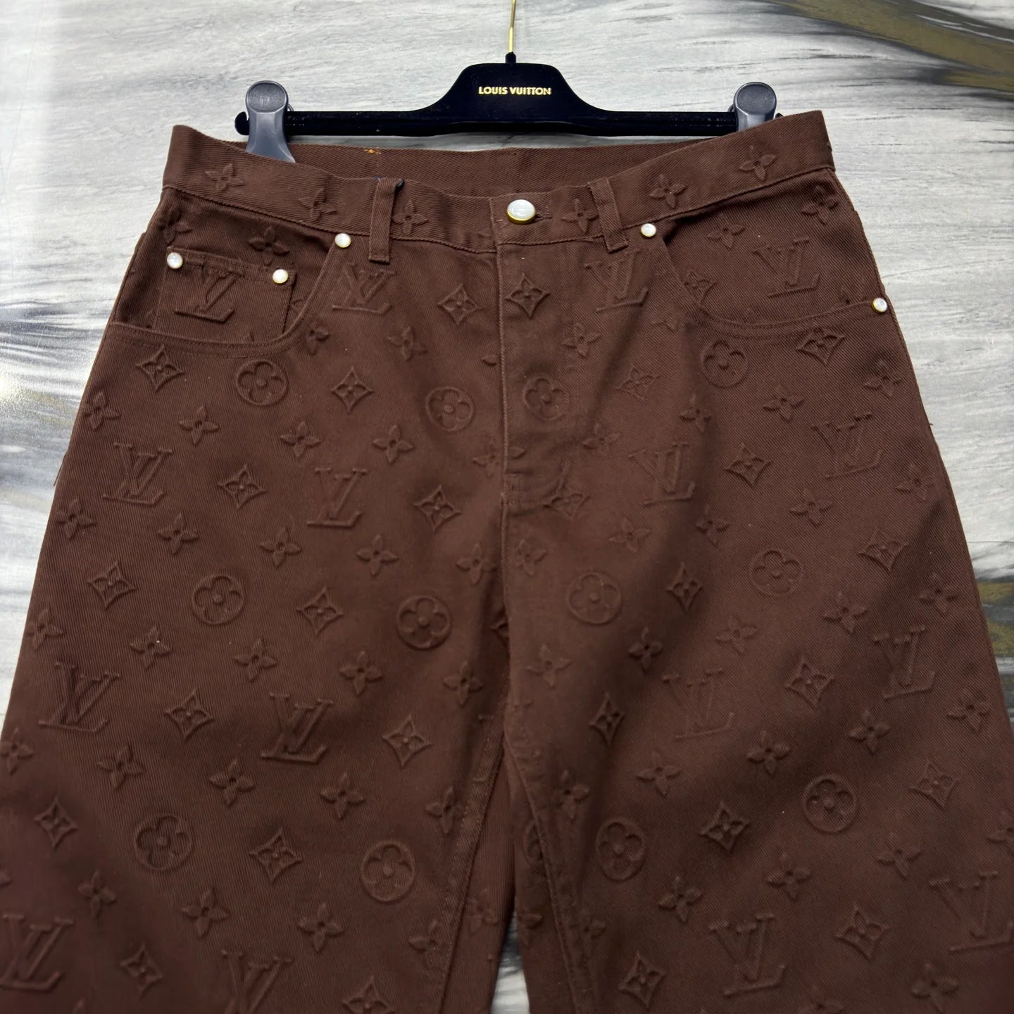 LV JEANS