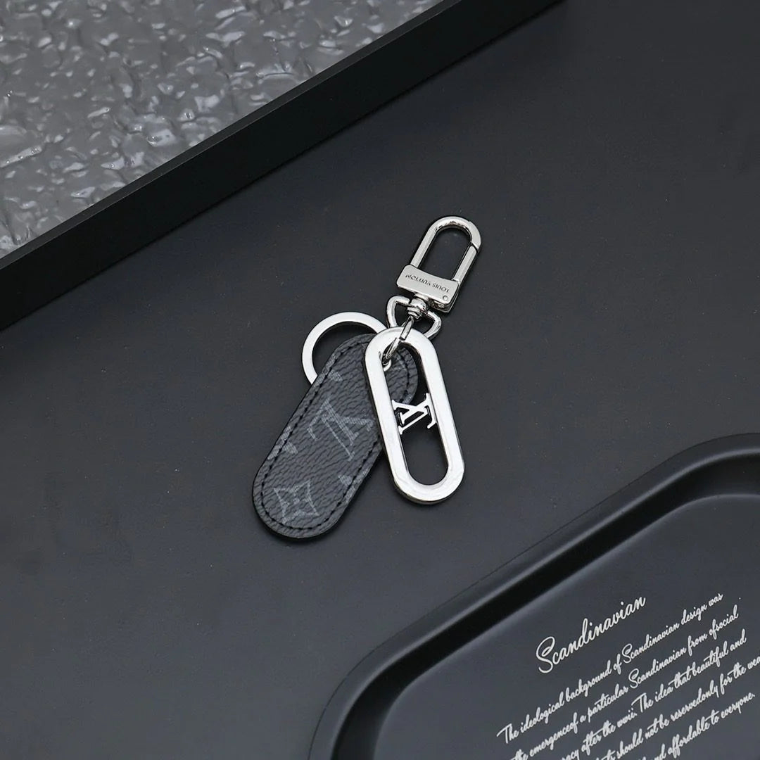 LV KEY HOLDER