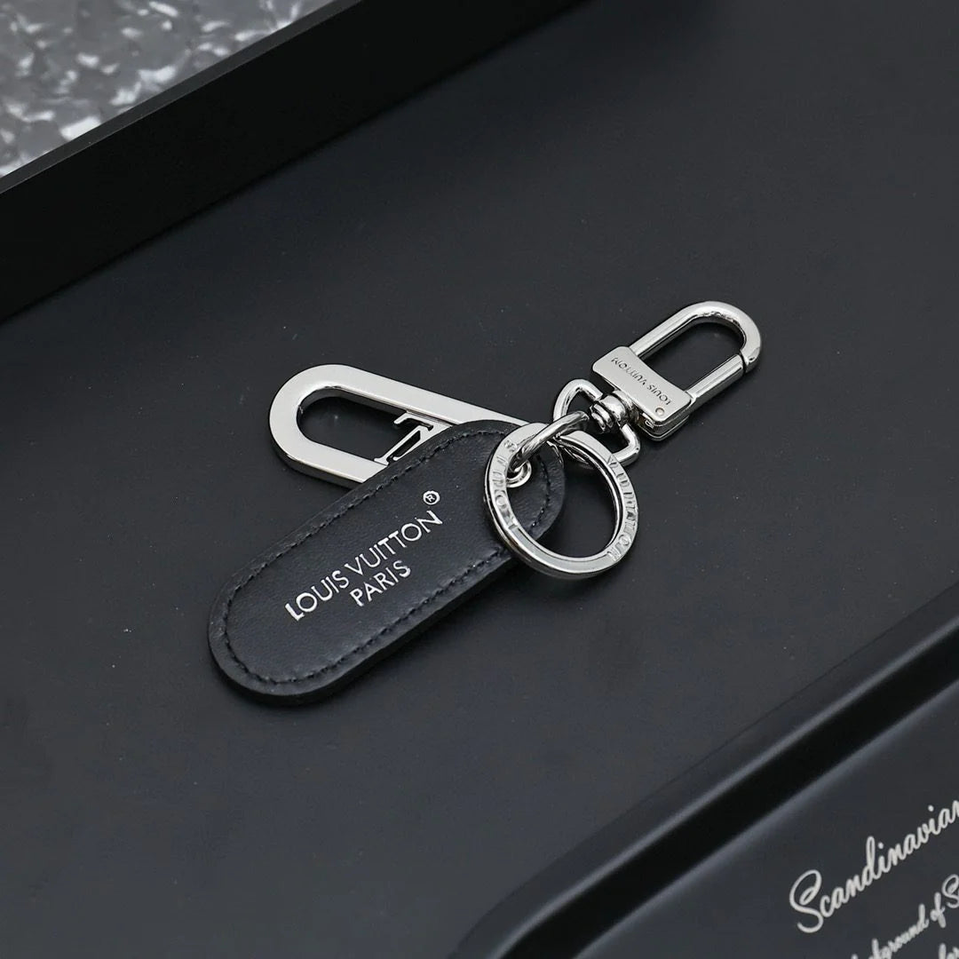 LV KEY HOLDER