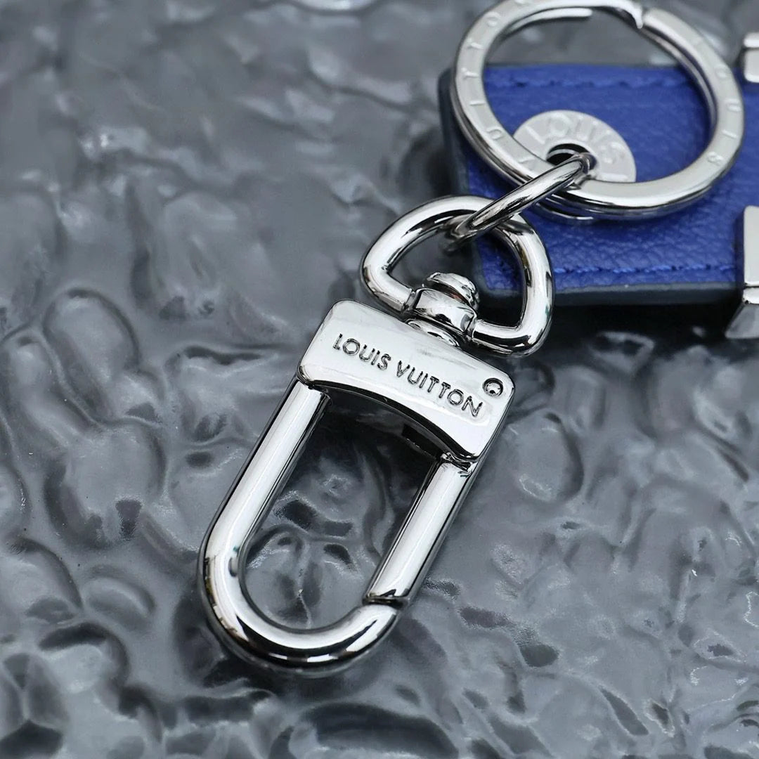 LV KEY HOLDER