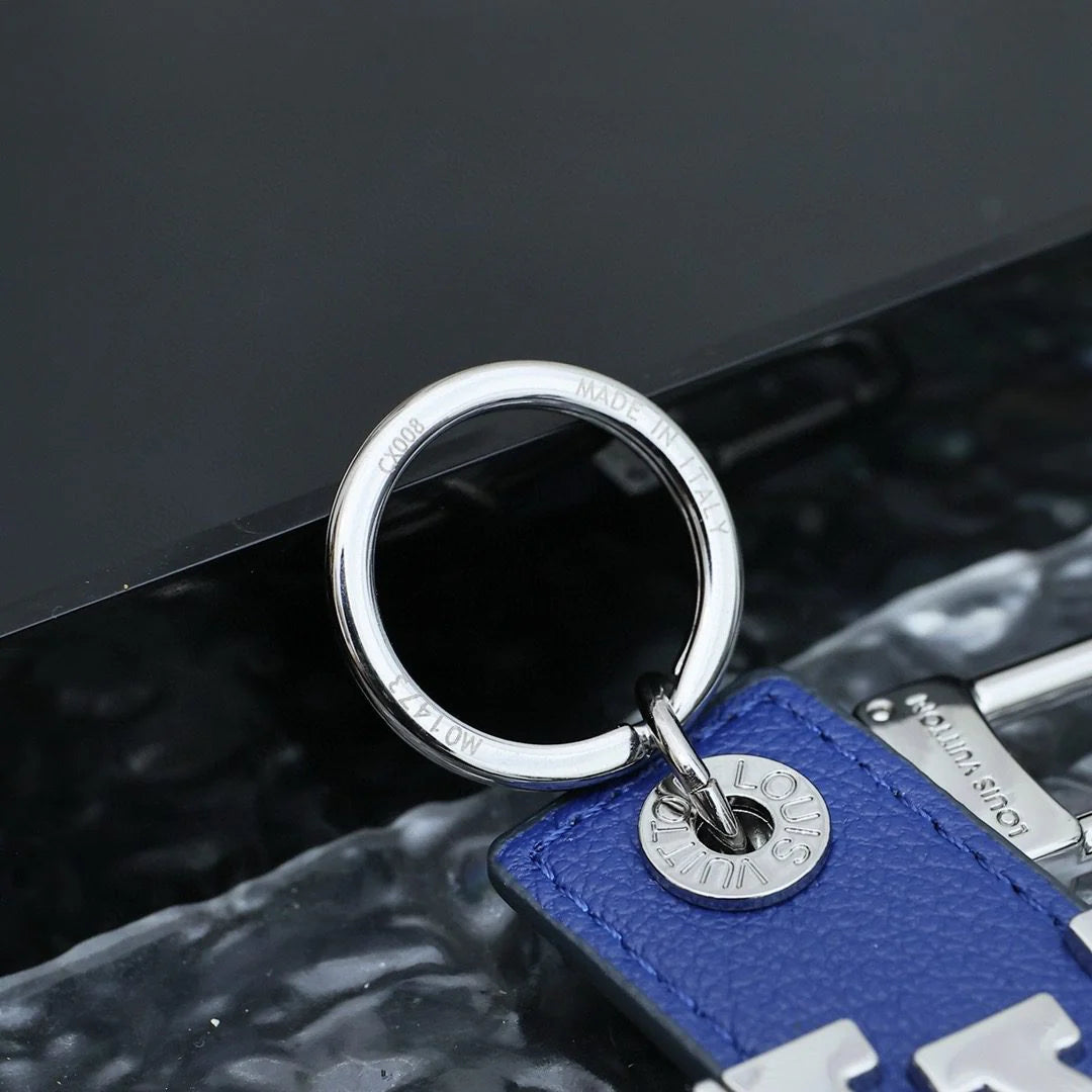 LV KEY HOLDER