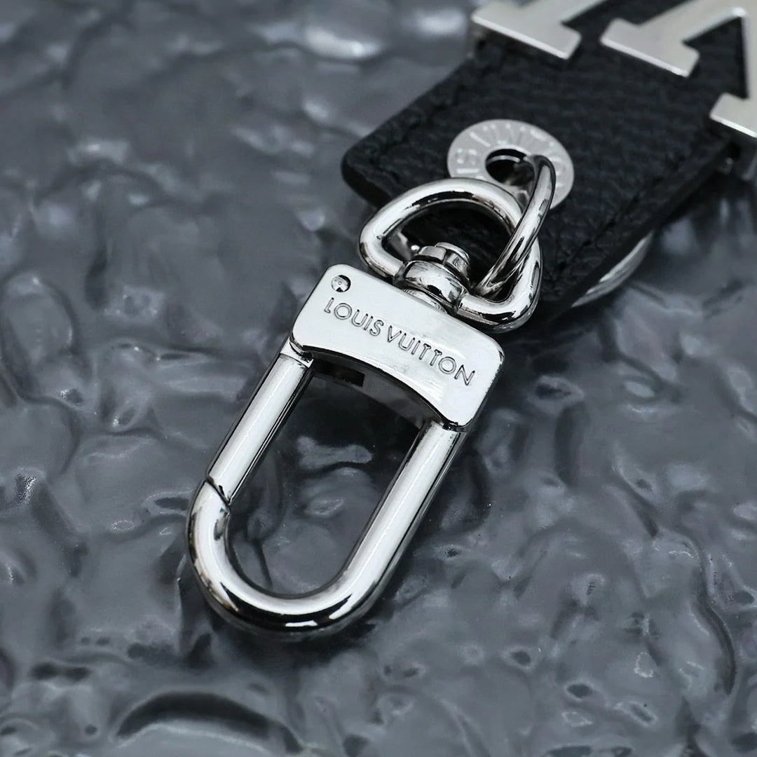 LV KEY HOLDER