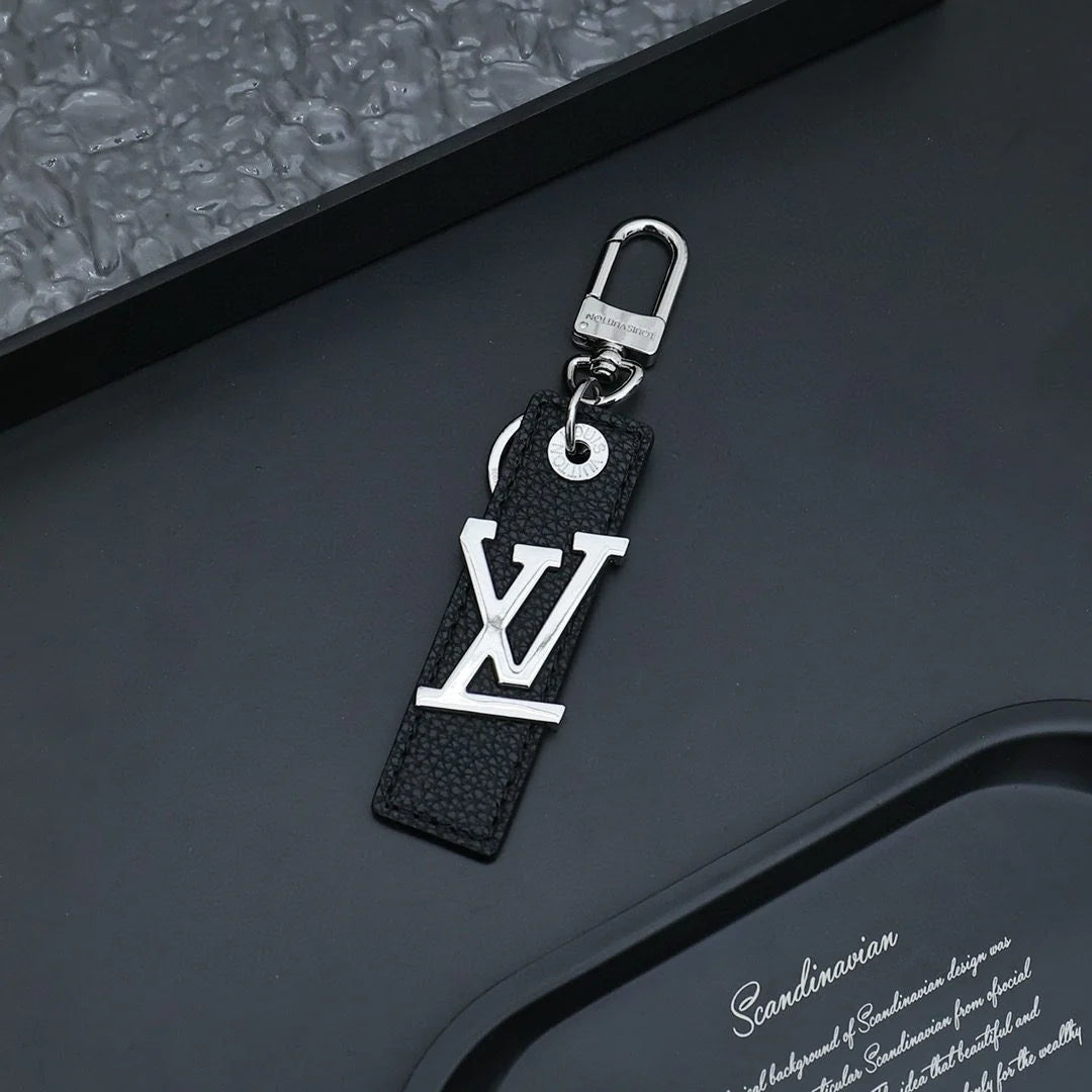 LV KEY HOLDER