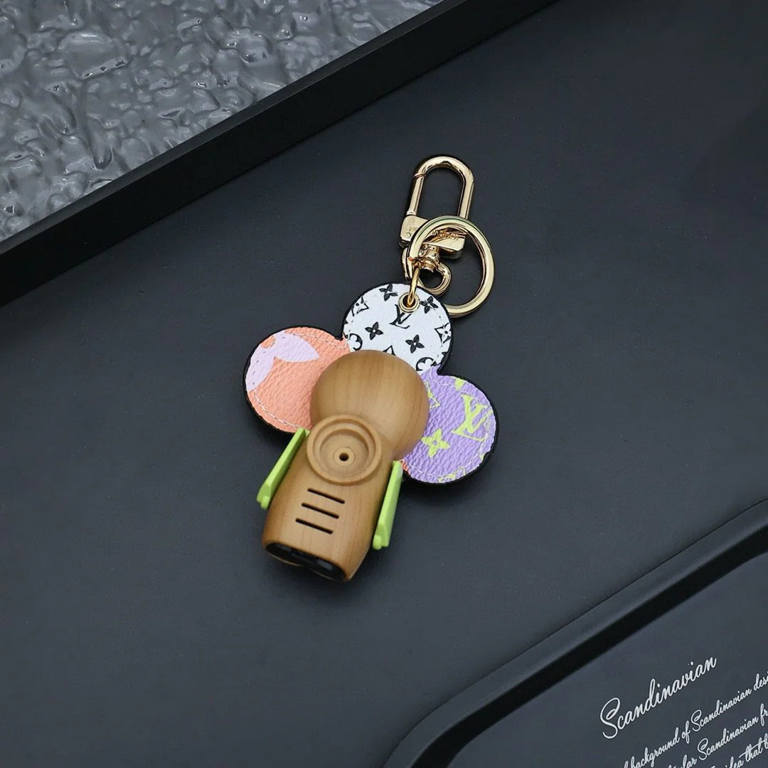 LV KEY HOLDER