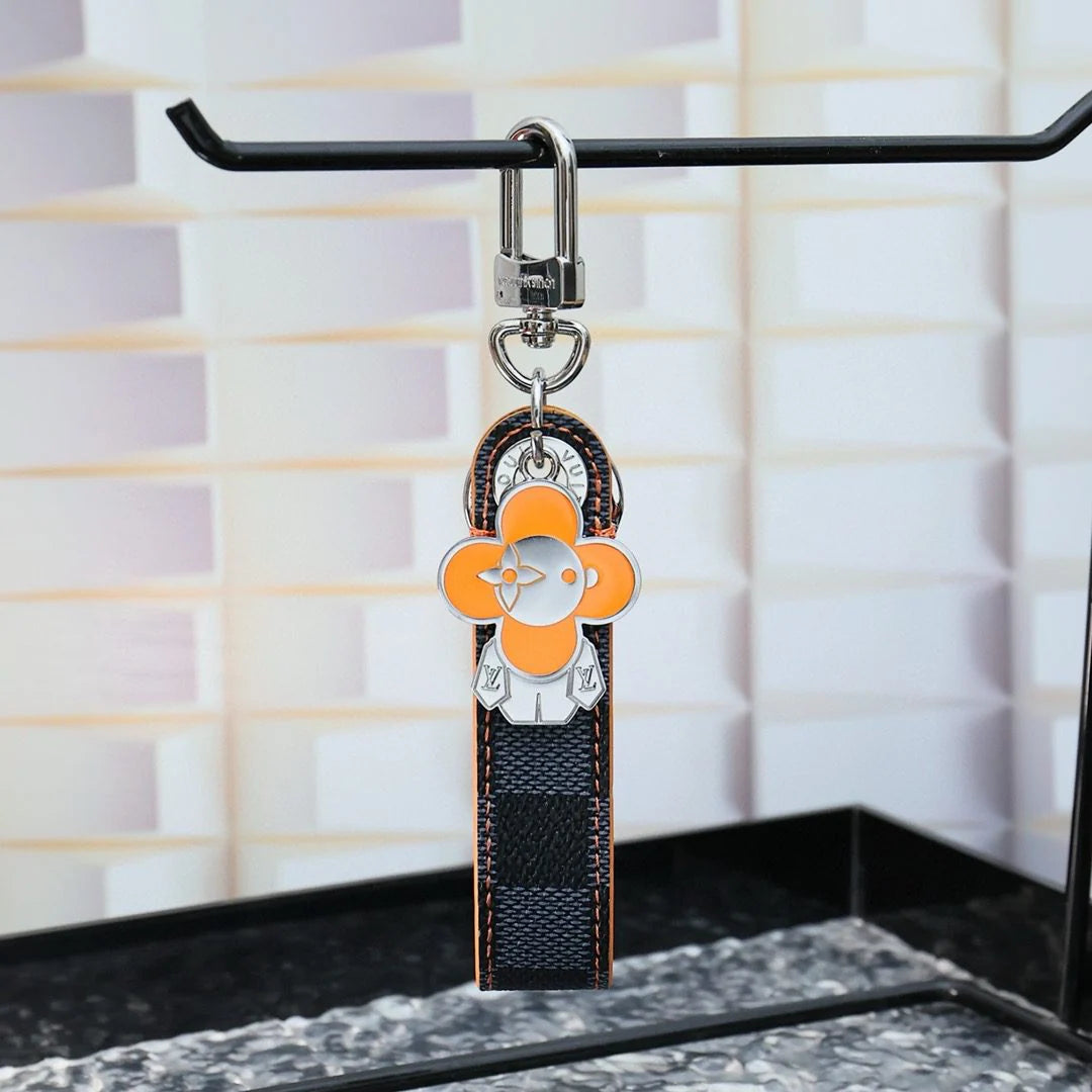 LV KEY HOLDER