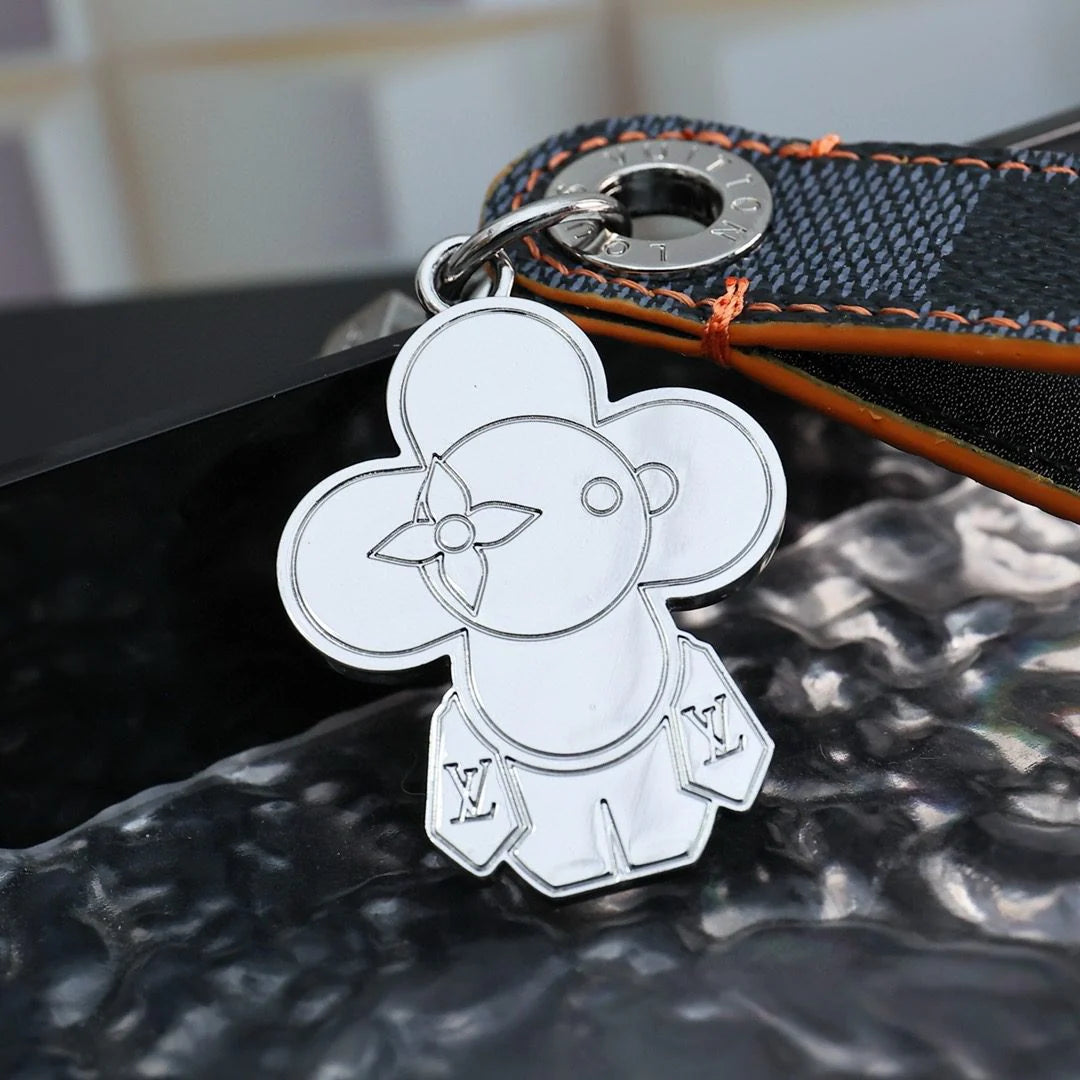 LV KEY HOLDER