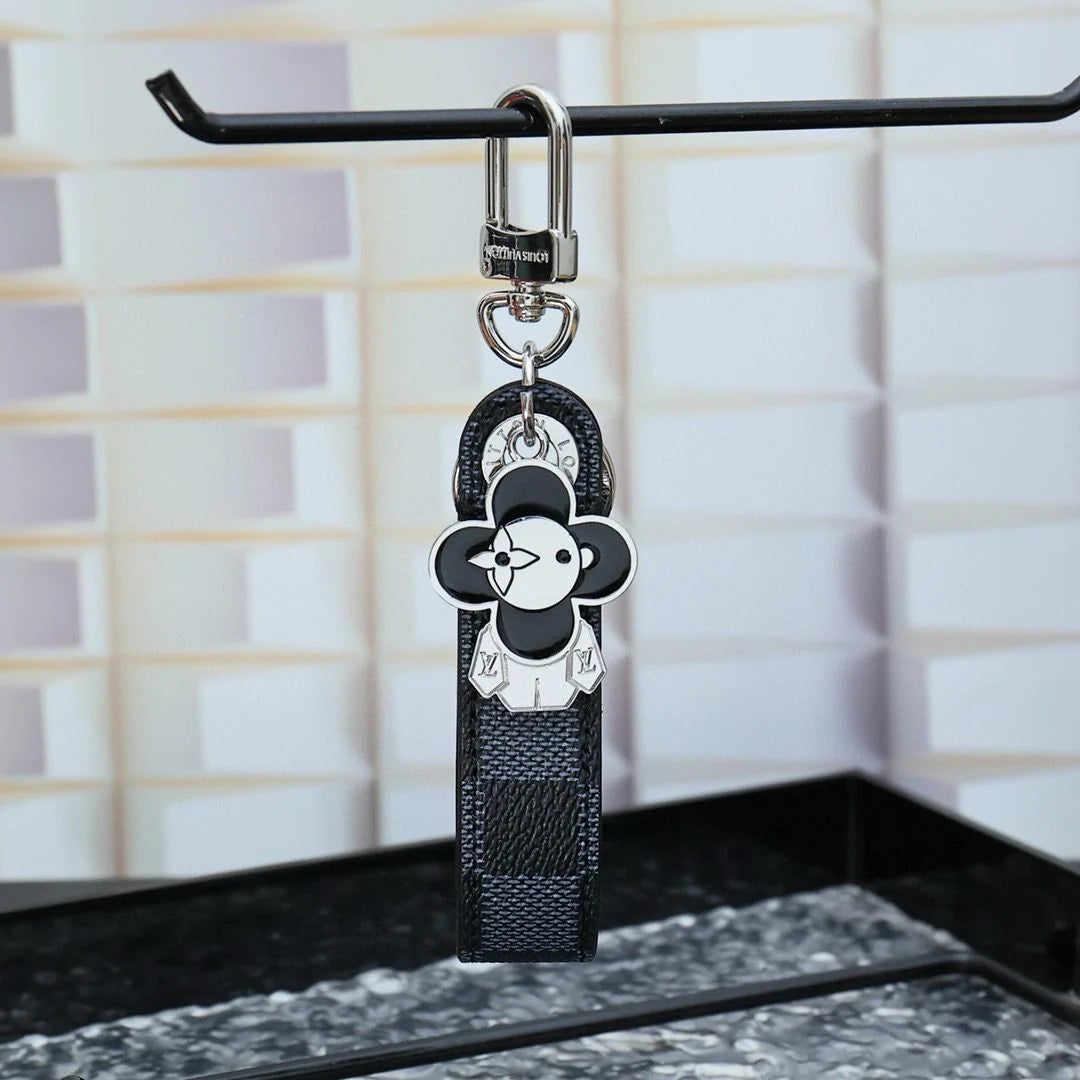 LV KEY HOLDER