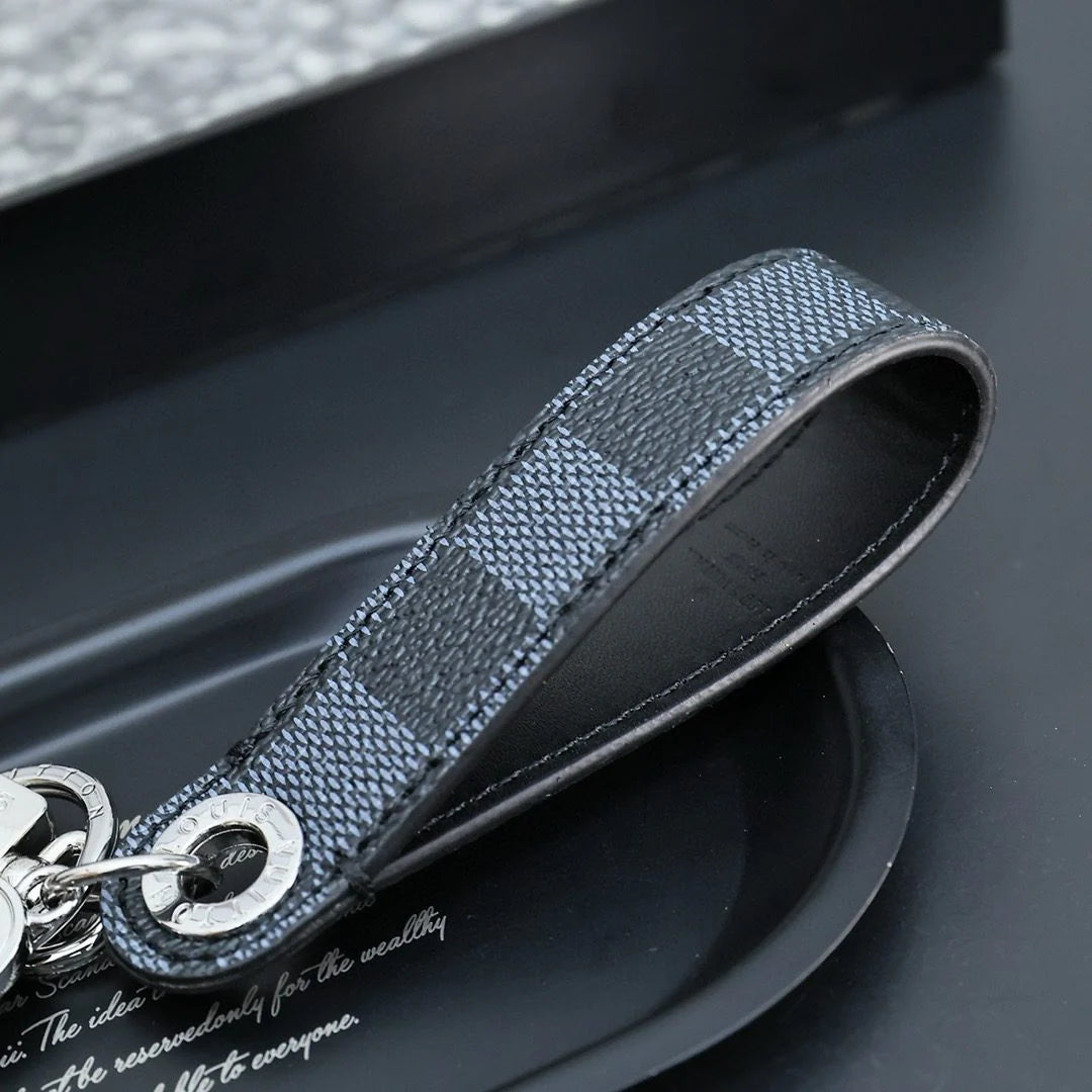 LV KEY HOLDER