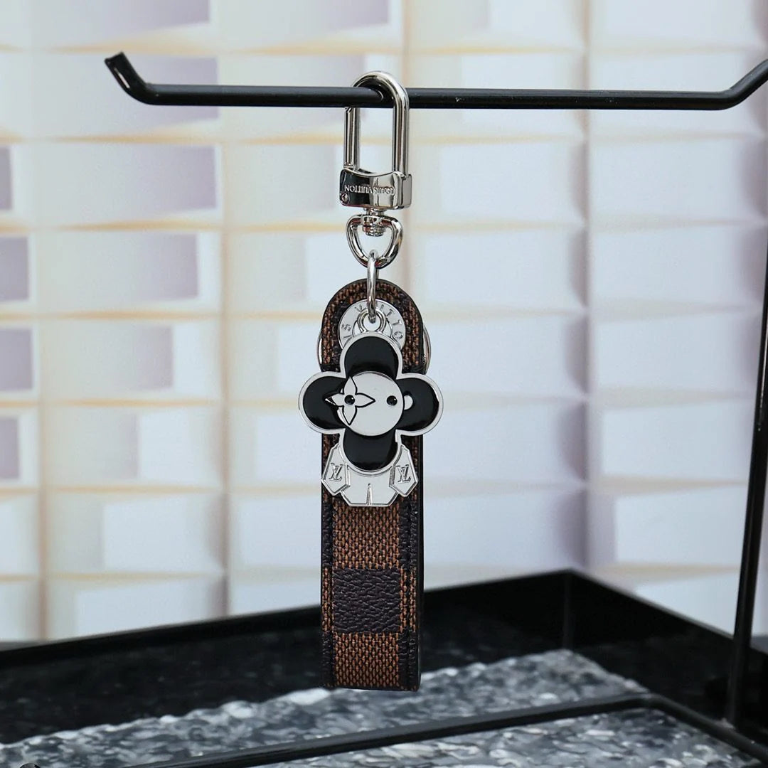LV KEY HOLDER