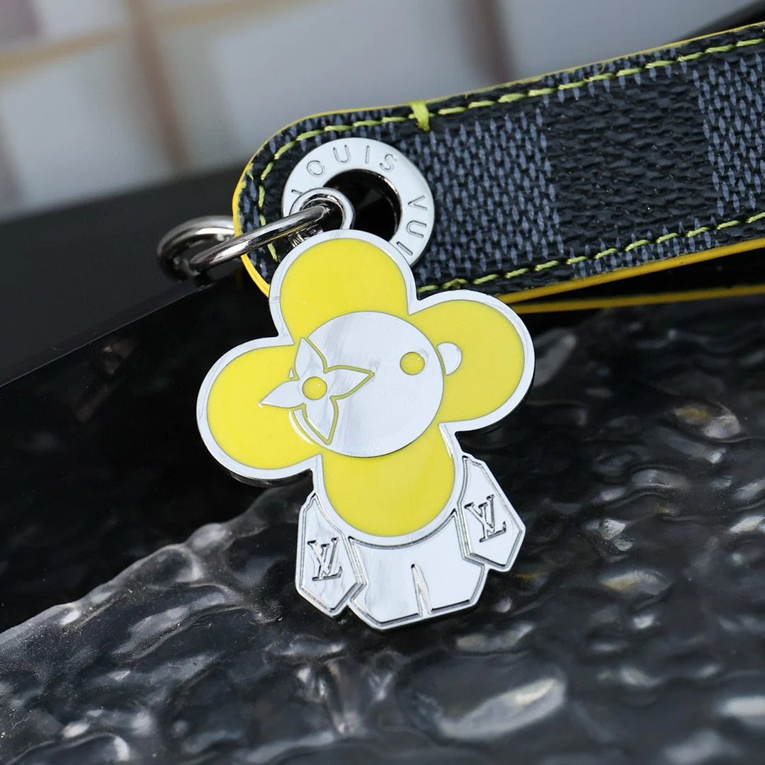LV KEY HOLDER