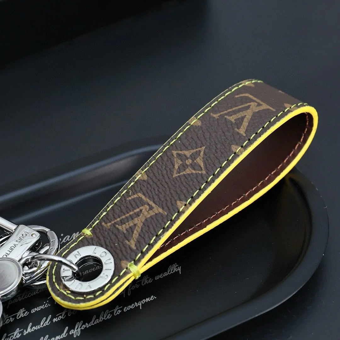 LV KEY HOLDER