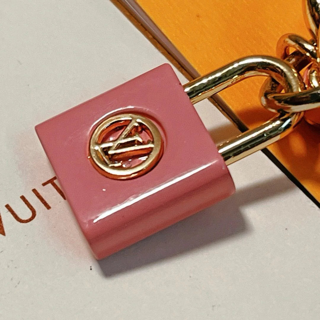 LV KEY HOLDER