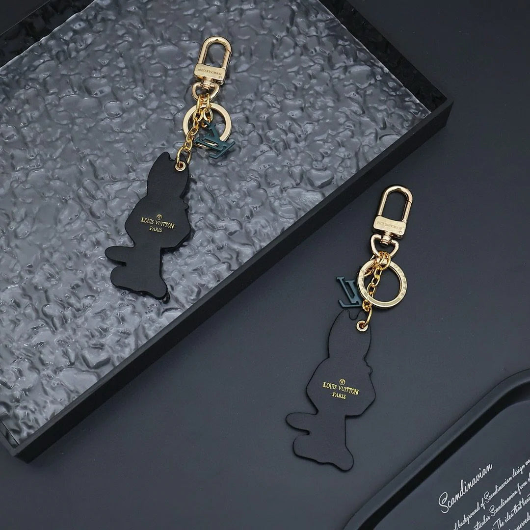 LV KEY HOLDER