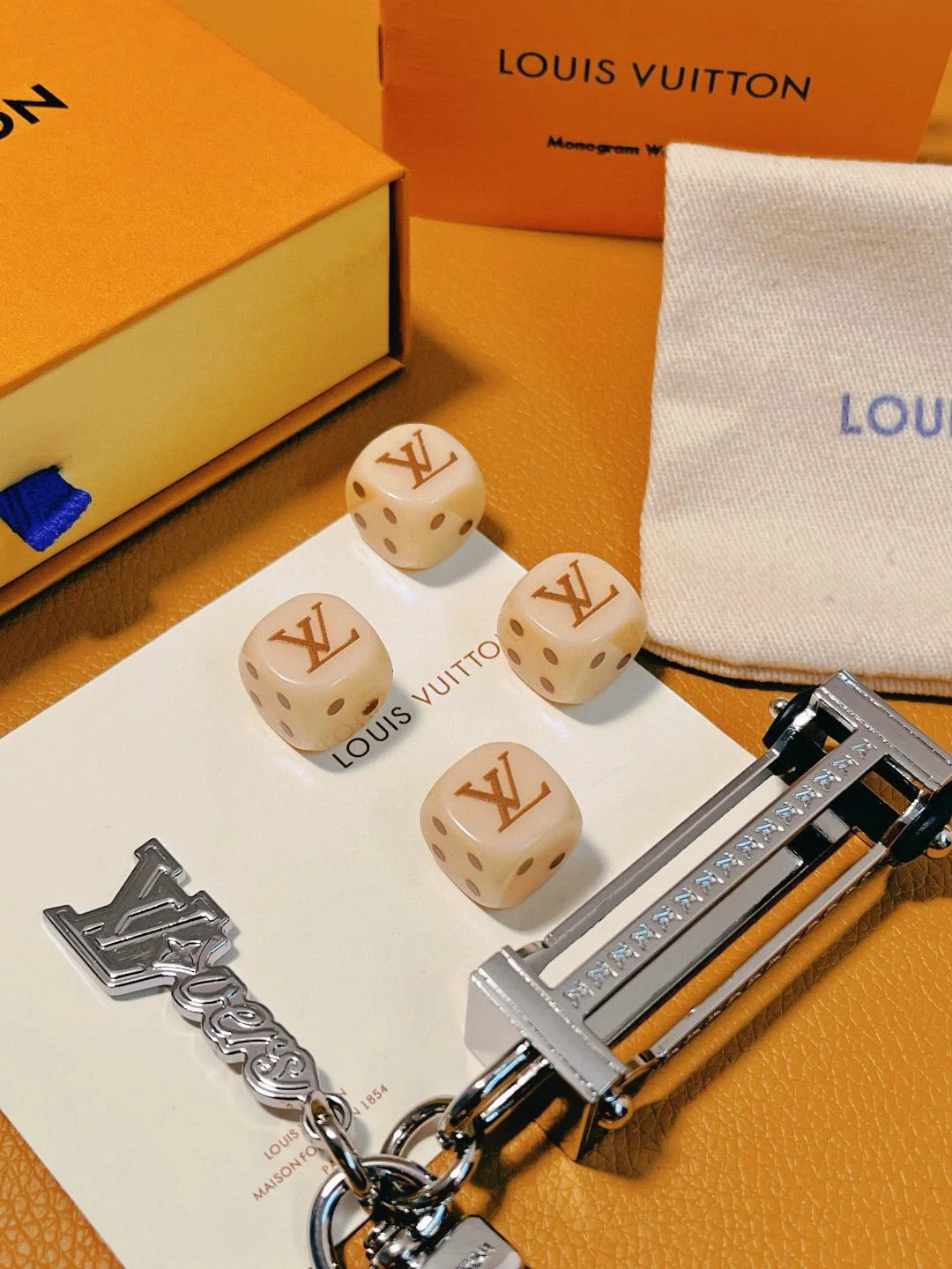 LV KEY HOLDER