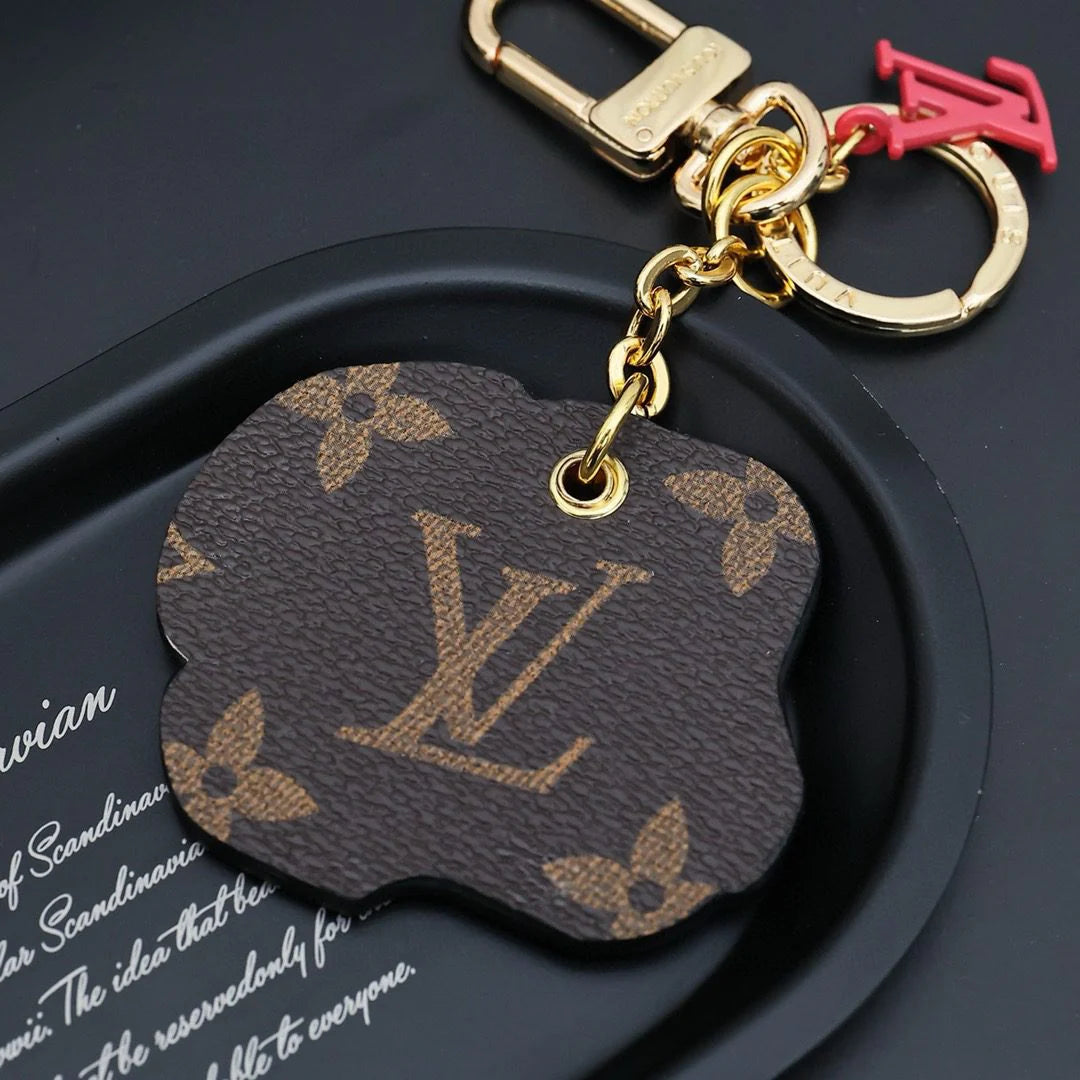 LV KEY HOLDER