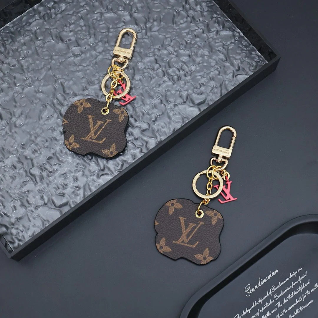 LV KEY HOLDER