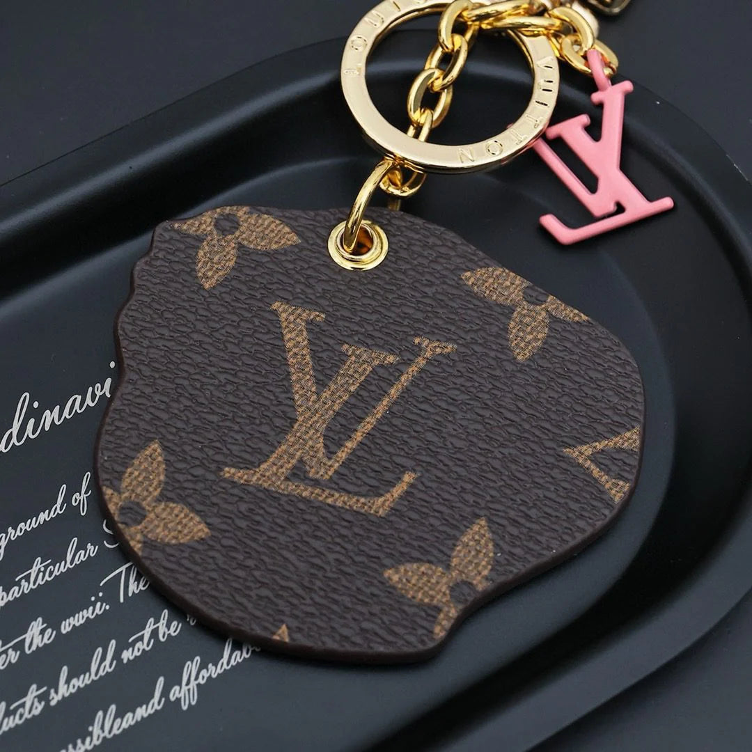 LV KEY HOLDER
