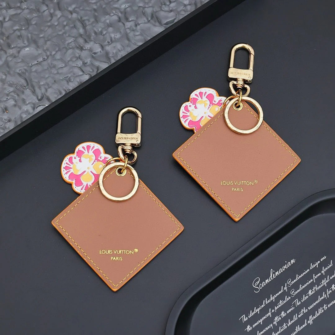 LV KEY HOLDER
