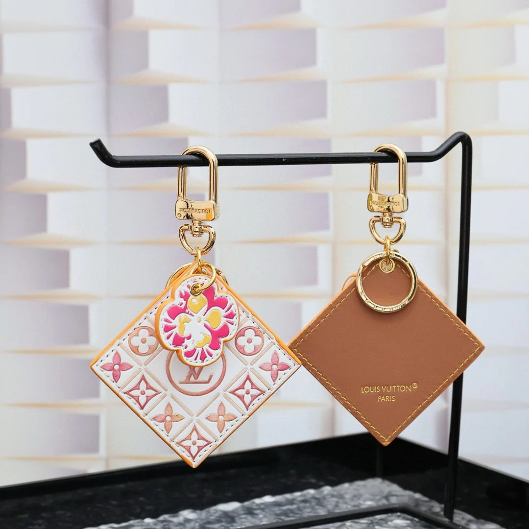 LV KEY HOLDER