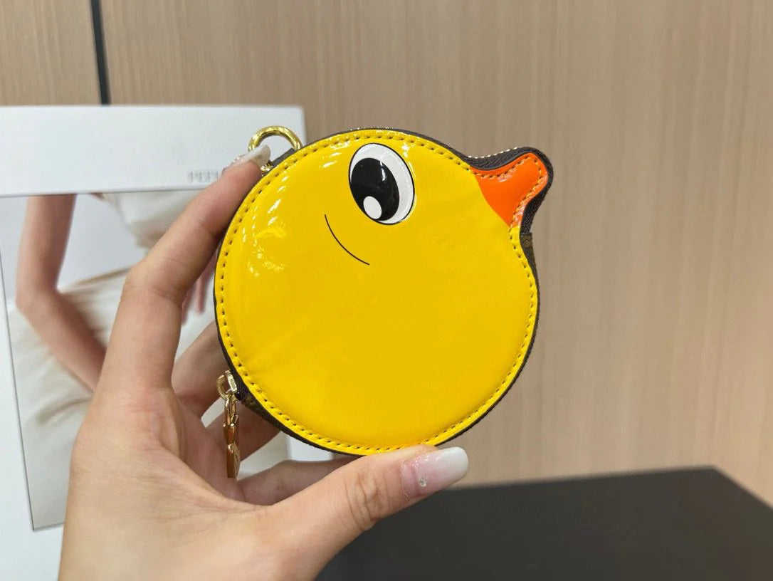 LV KEY HOLDER