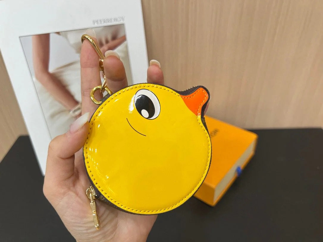 LV KEY HOLDER
