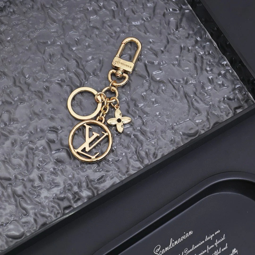 LV KEY HOLDER