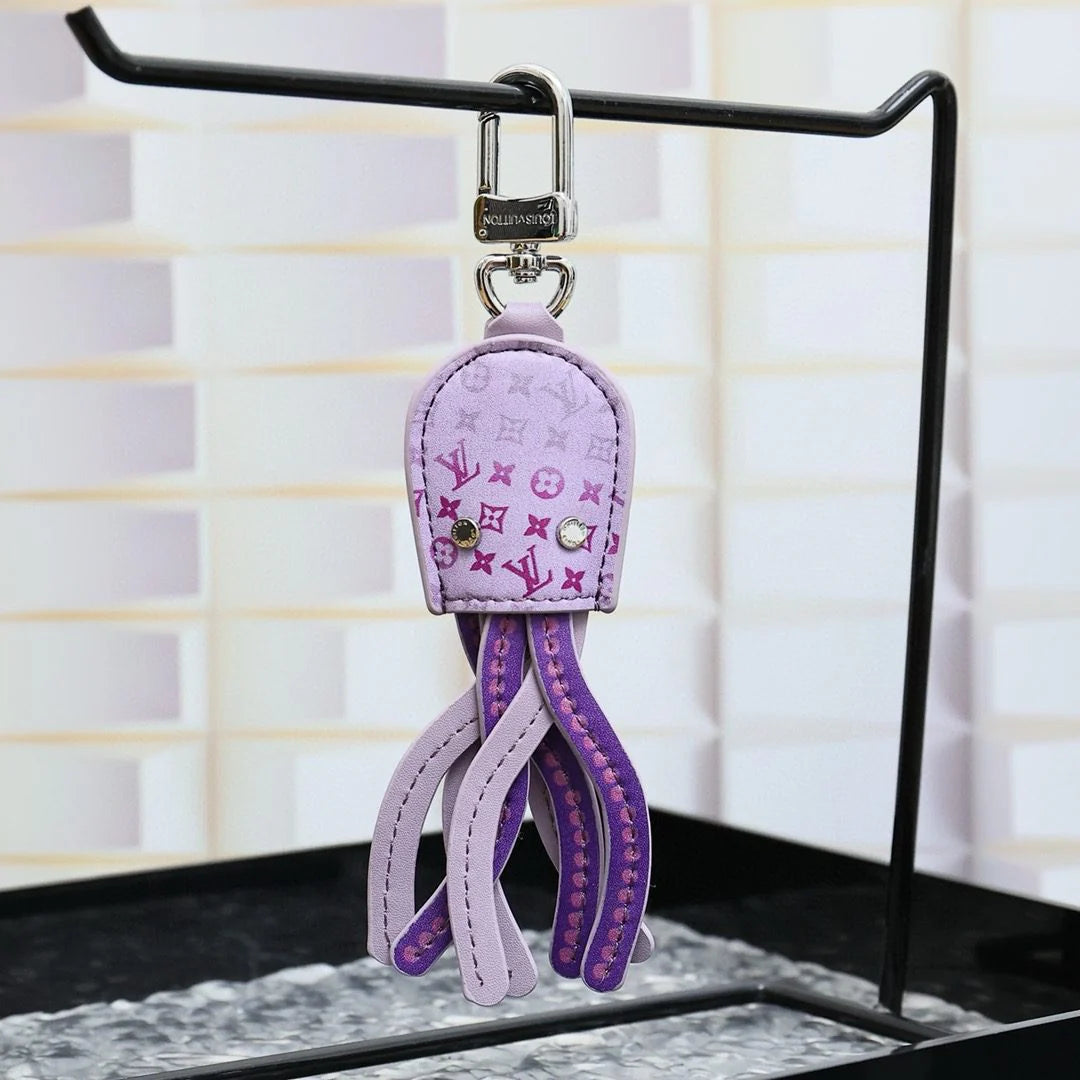 LV KEY HOLDER