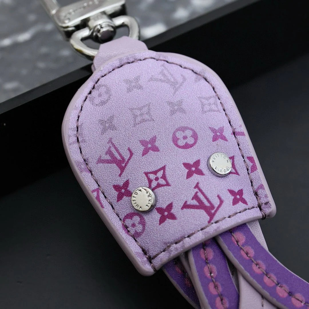 LV KEY HOLDER