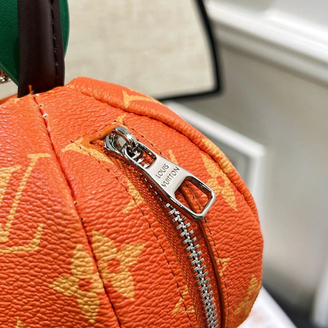 LV KEY HOLDER