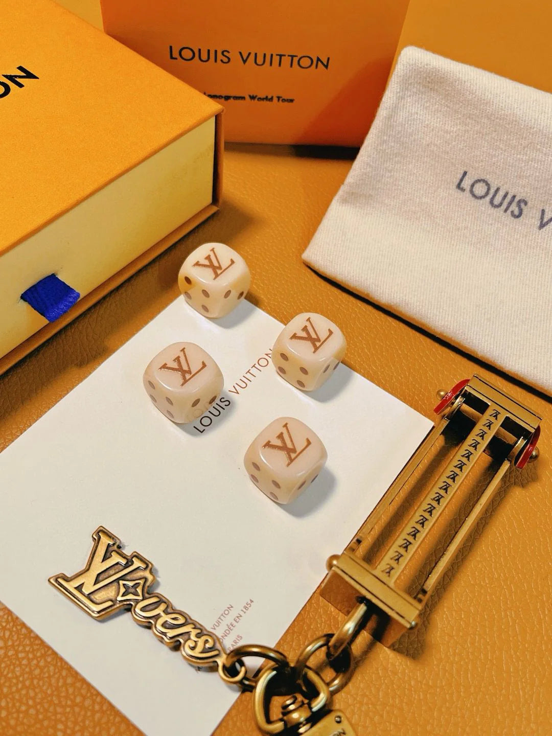 LV KEY HOLDER