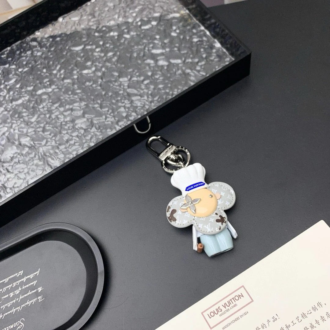 LV KEY HOLDER