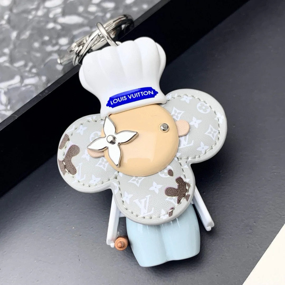 LV KEY HOLDER
