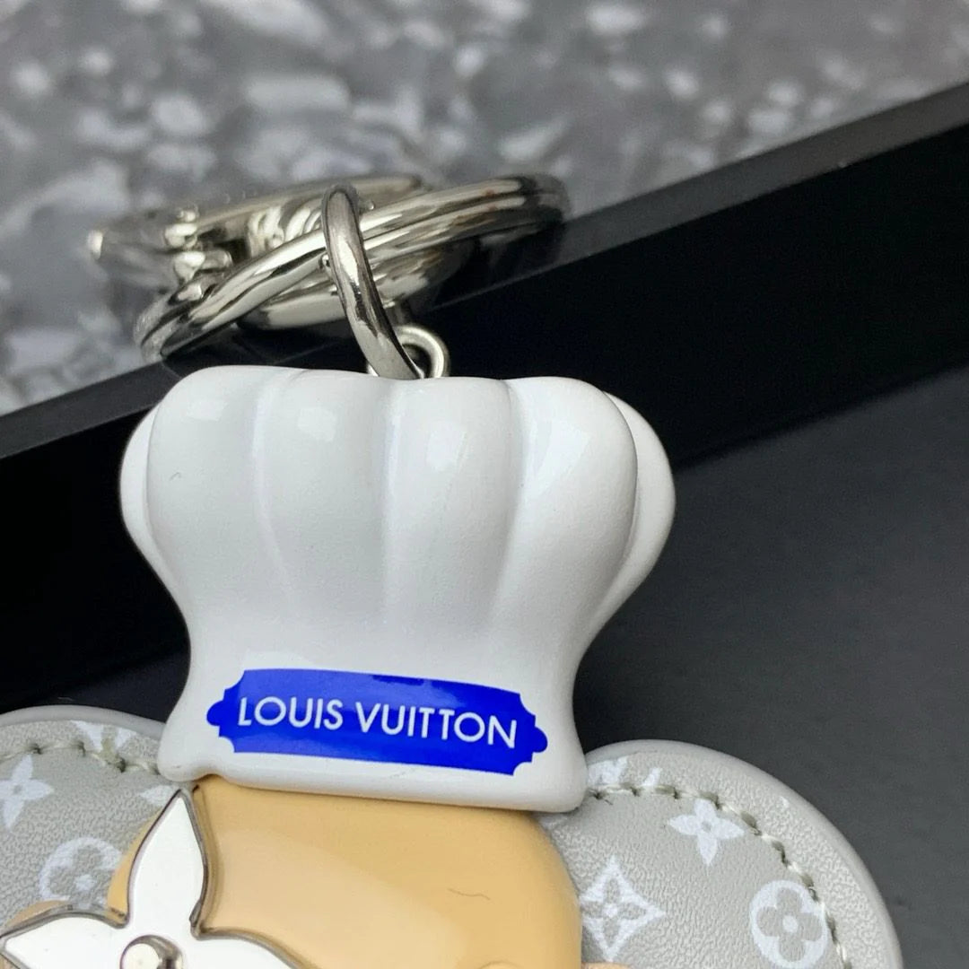 LV KEY HOLDER