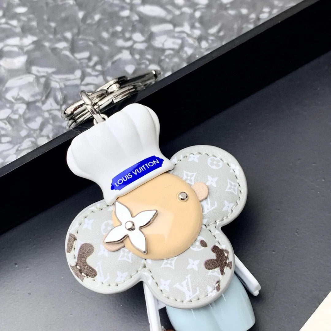 LV KEY HOLDER