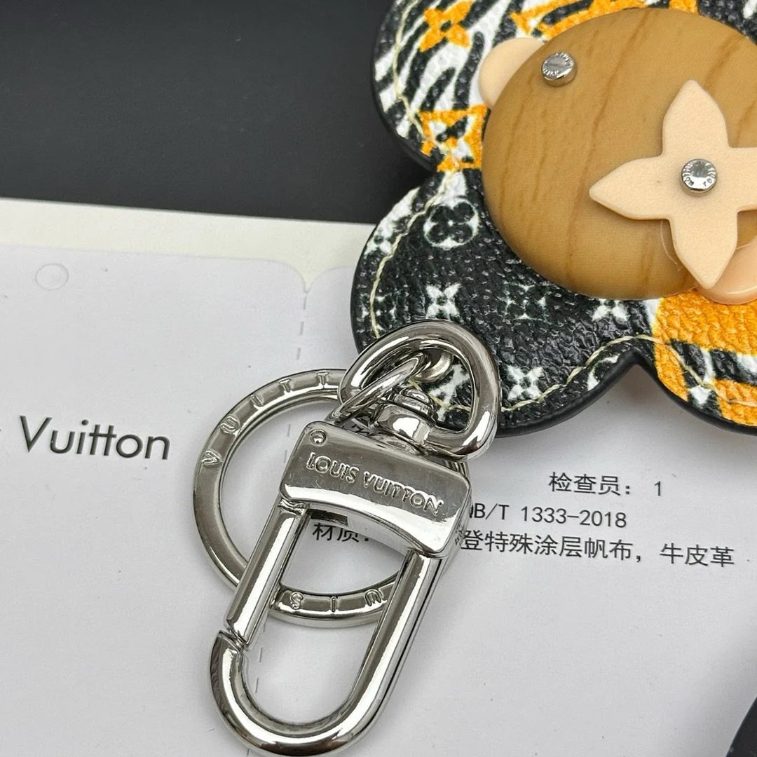 LV KEY HOLDER