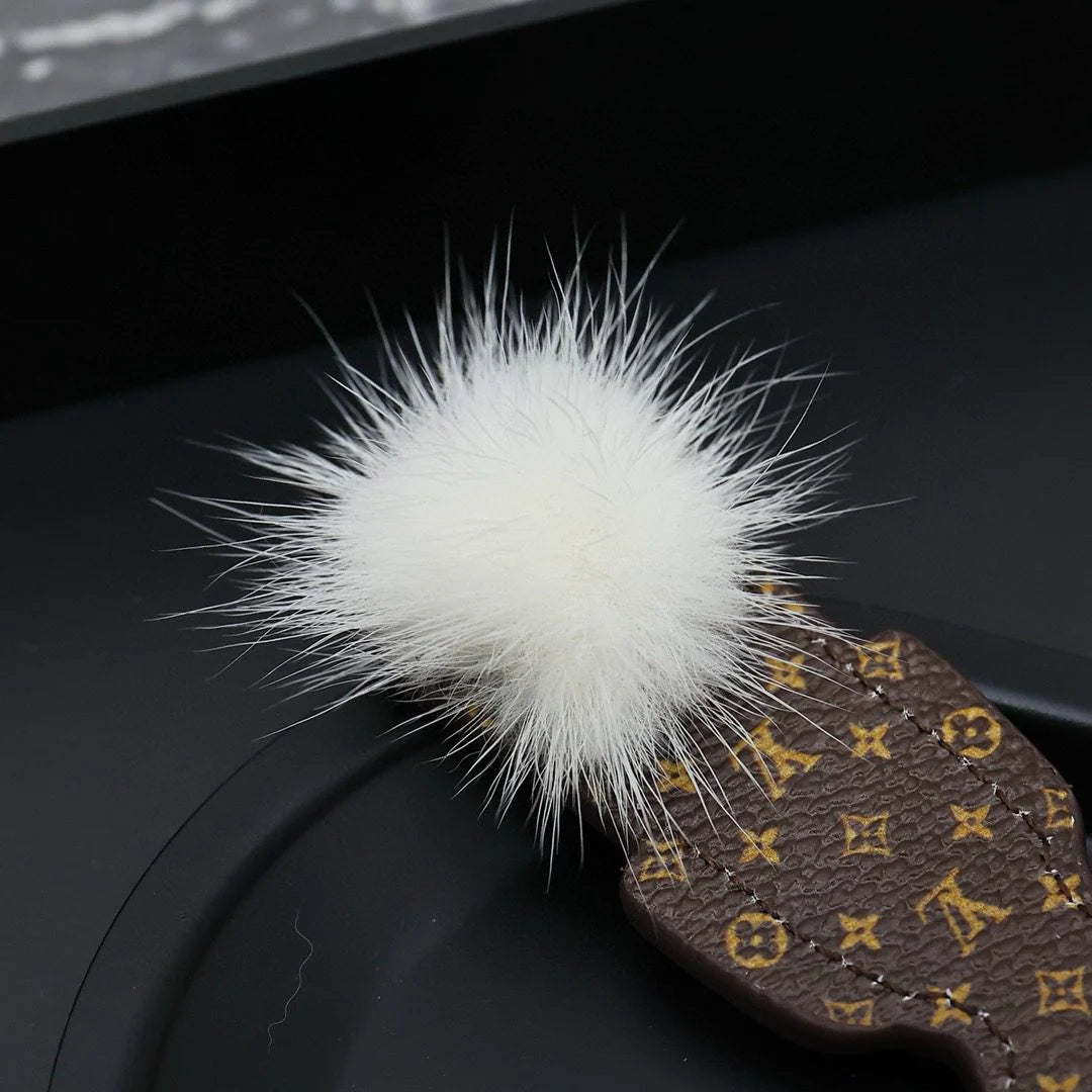LV KEY HOLDER